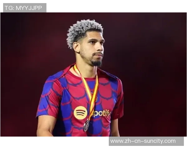 卡拉格直言阿劳霍表现不佳巴萨若想进步需考虑出售他