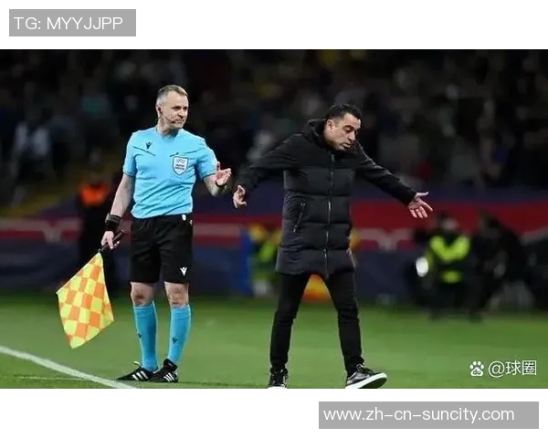 阿劳霍争议判罚引发VAR对话揭示未碰球导致点球判罚真相 阿劳霍争议判罚引发VAR对话揭示未碰球导致点球判罚真相