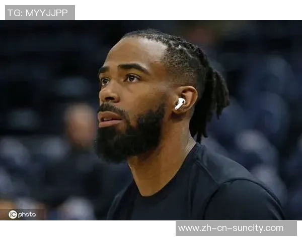 康利谈阵容调整对个人影响积极备战助力球队全力以赴 康利谈阵容调整对个人影响积极备战助力球队全力以赴