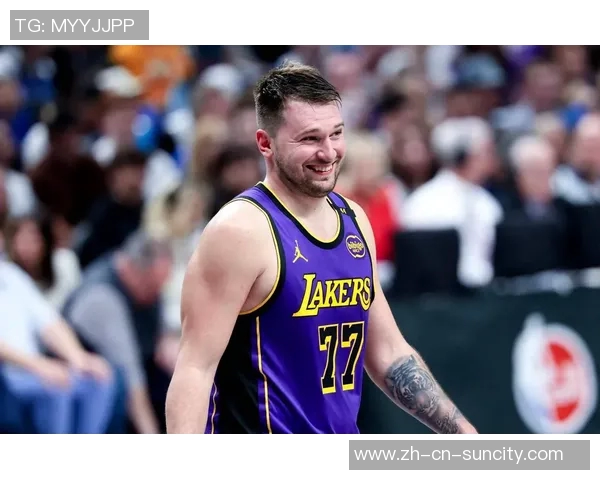 里夫斯称赞东契奇为联盟顶尖球员他的表现令所有人都不感到意外