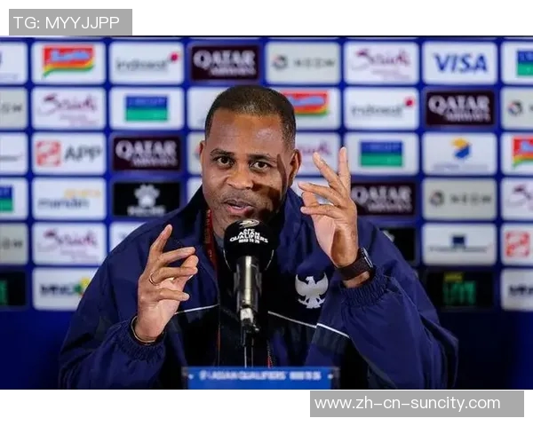 印尼媒体报道解雇克鲁伊维特需支付14个月年薪180亿印尼盾