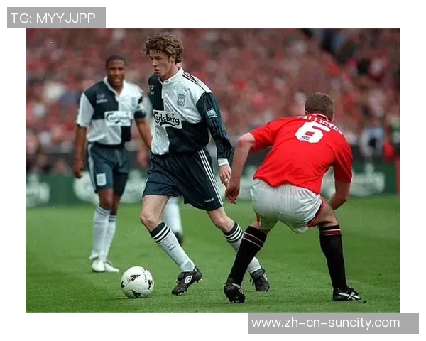 利物浦足球俱乐部在深圳开设新店名宿麦克马纳曼亲临助阵庆祝活动