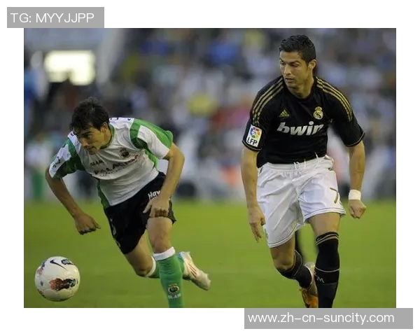 C罗专访引发热潮短短六小时点击量突破百万引发热议 C罗专访引发热潮短短六小时点击量突破百万引发热议