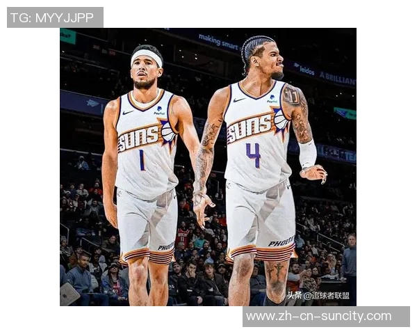 古德温称赞布克为天生竞争者强调其在球队中的领导力与严格要求 古德温称赞布克为天生竞争者强调其在球队中的领导力与严格要求