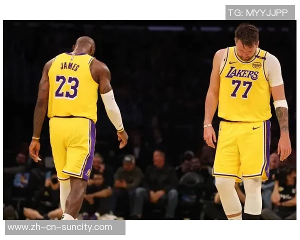 詹姆斯强调团队合作不愿被炒作与东契奇关系胜负荣辱应由全队共同承担